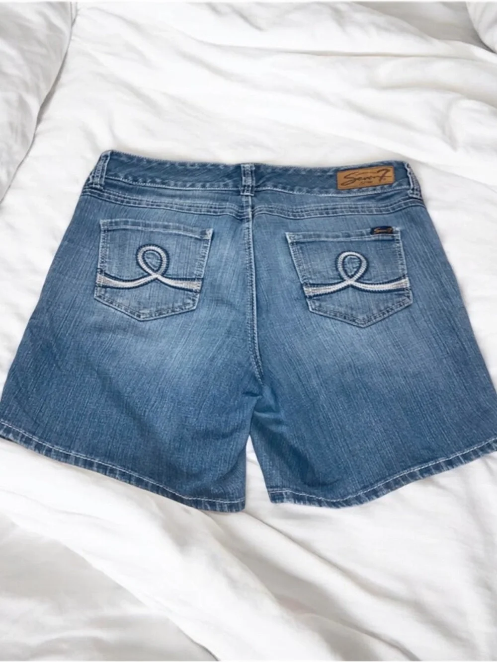 Seven7 Medium Blue Denim Jean Shorts with Embroidered Back Pockets 14